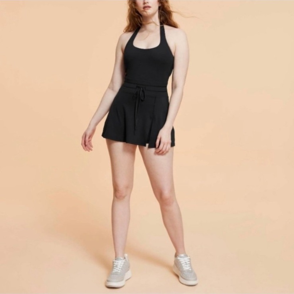 NEW: Blogilates / Pop Flex active :Game
Set Match Halter Active Dress - Black S
